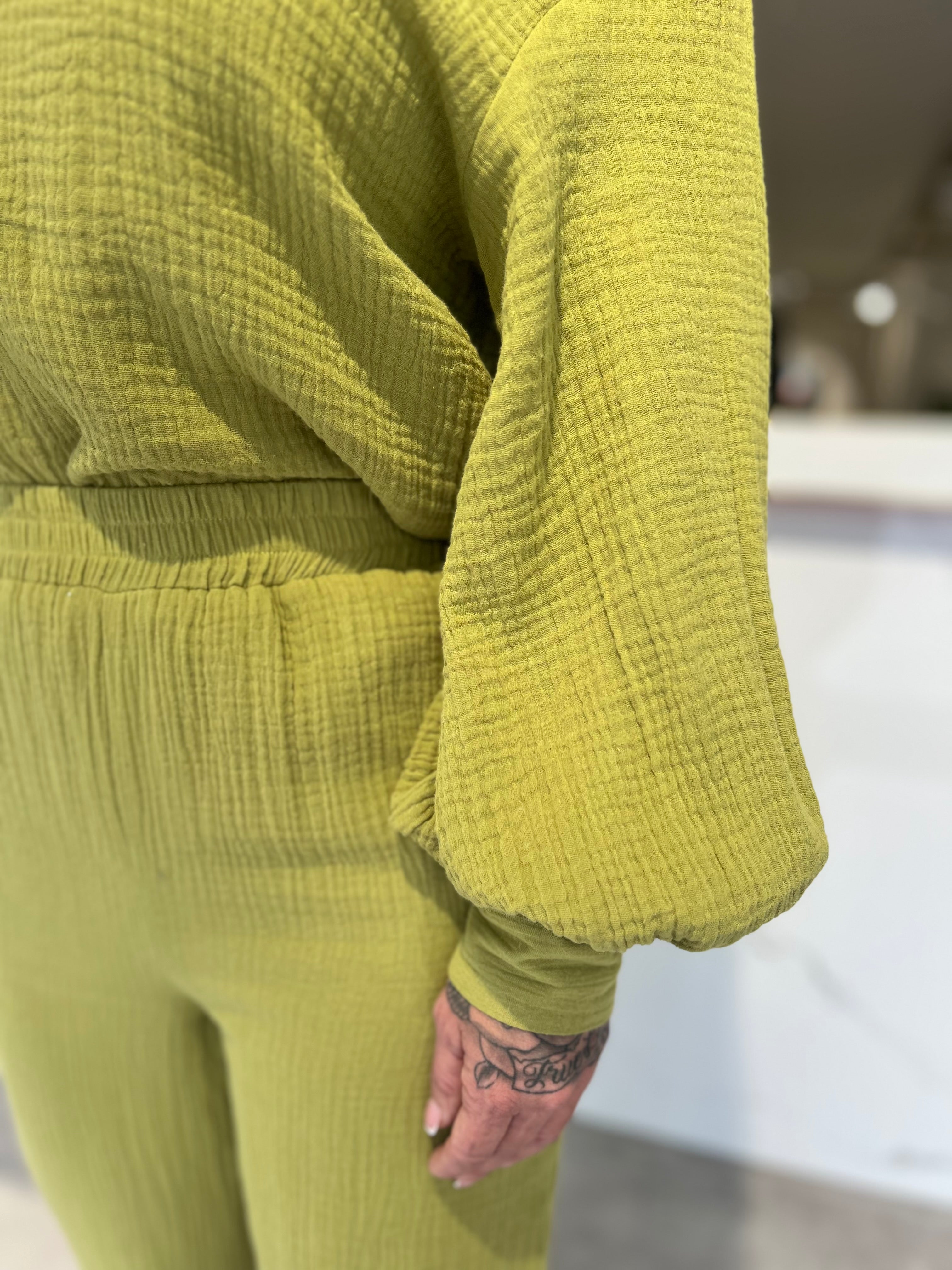 Zweiteiliger Tweed in gebrochenem Weiß