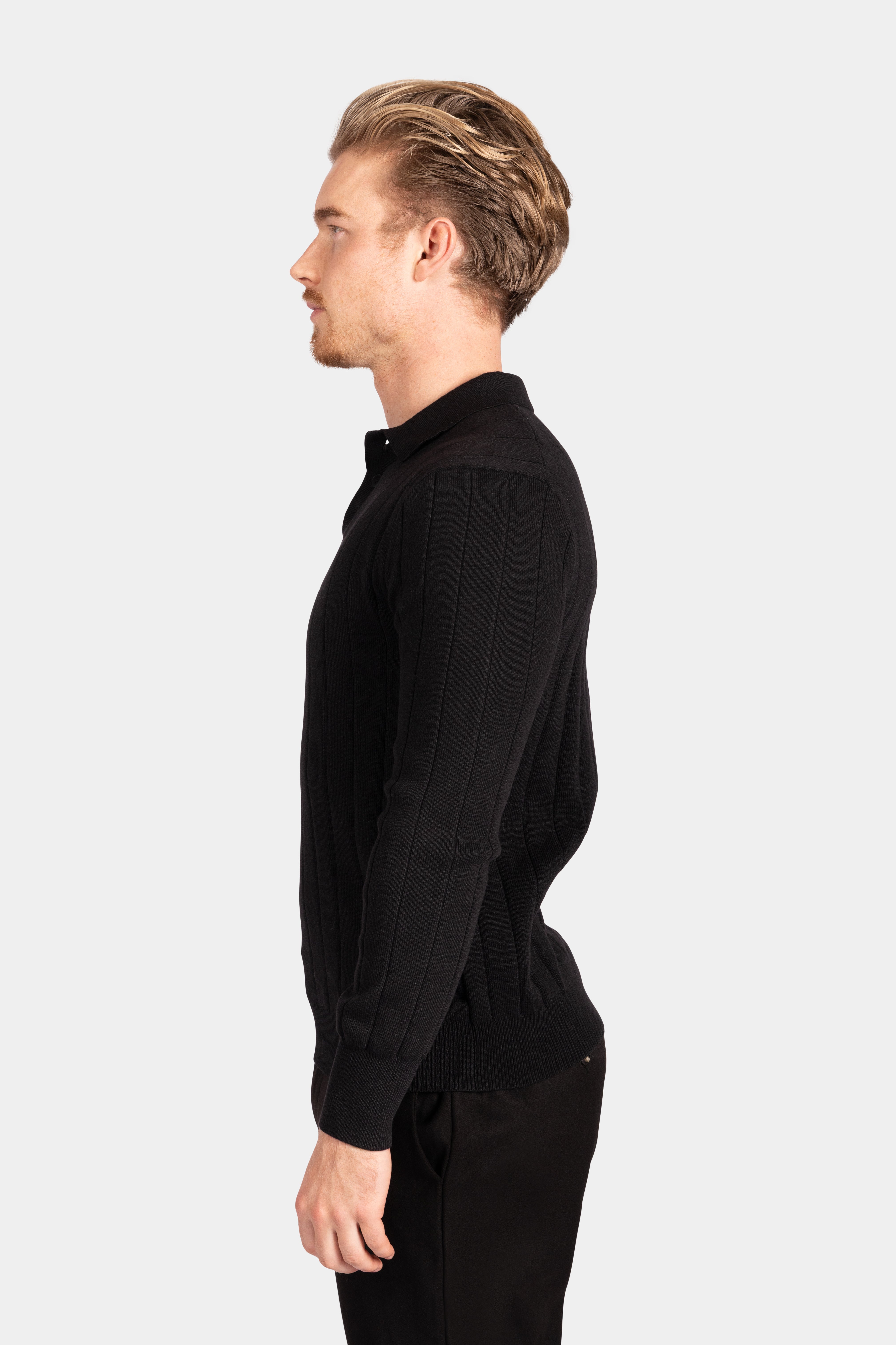 Polo Knitwear Self Stripe Detail - Black - Frankie's