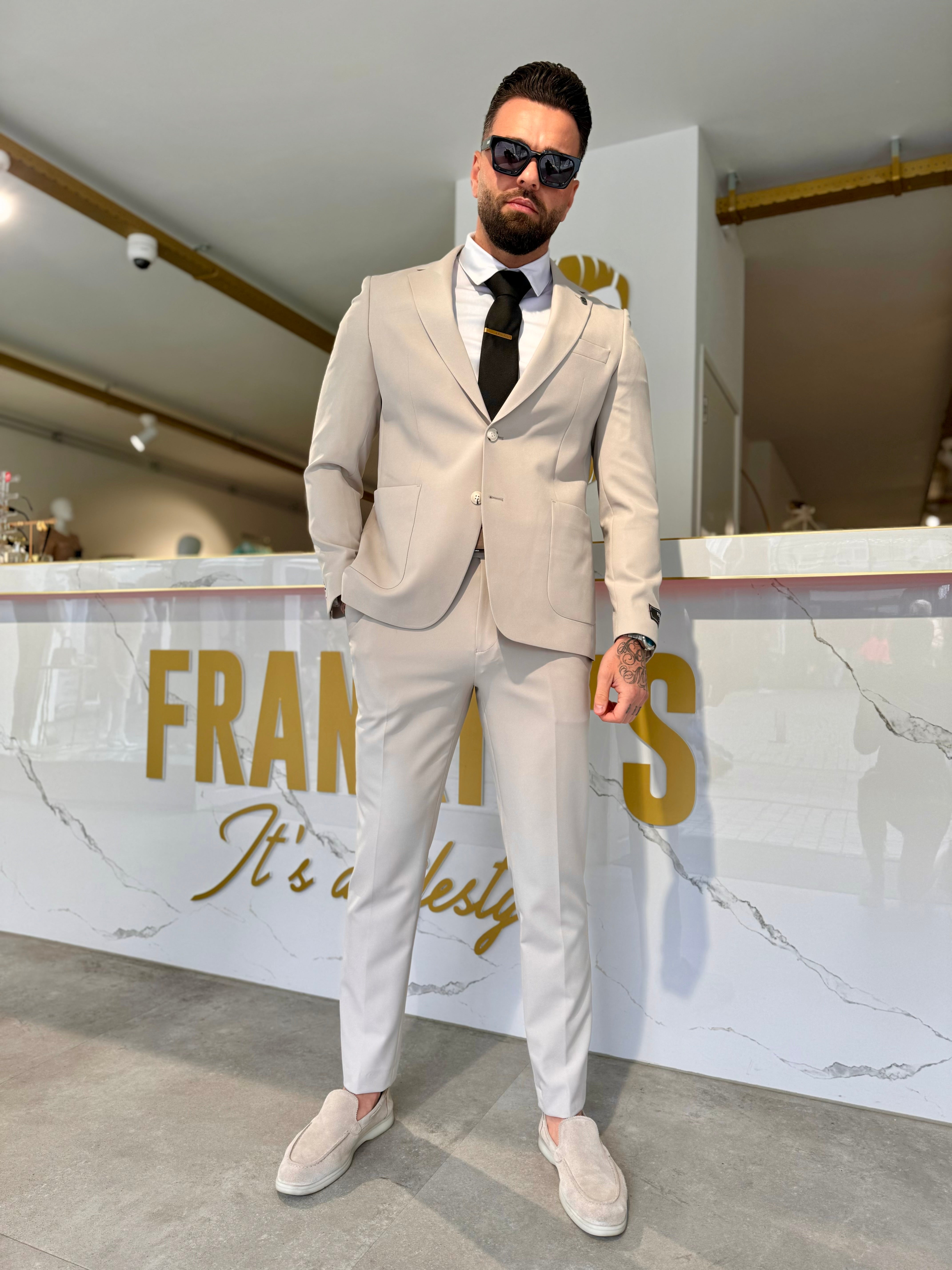 Suit two piece Ibiza beige