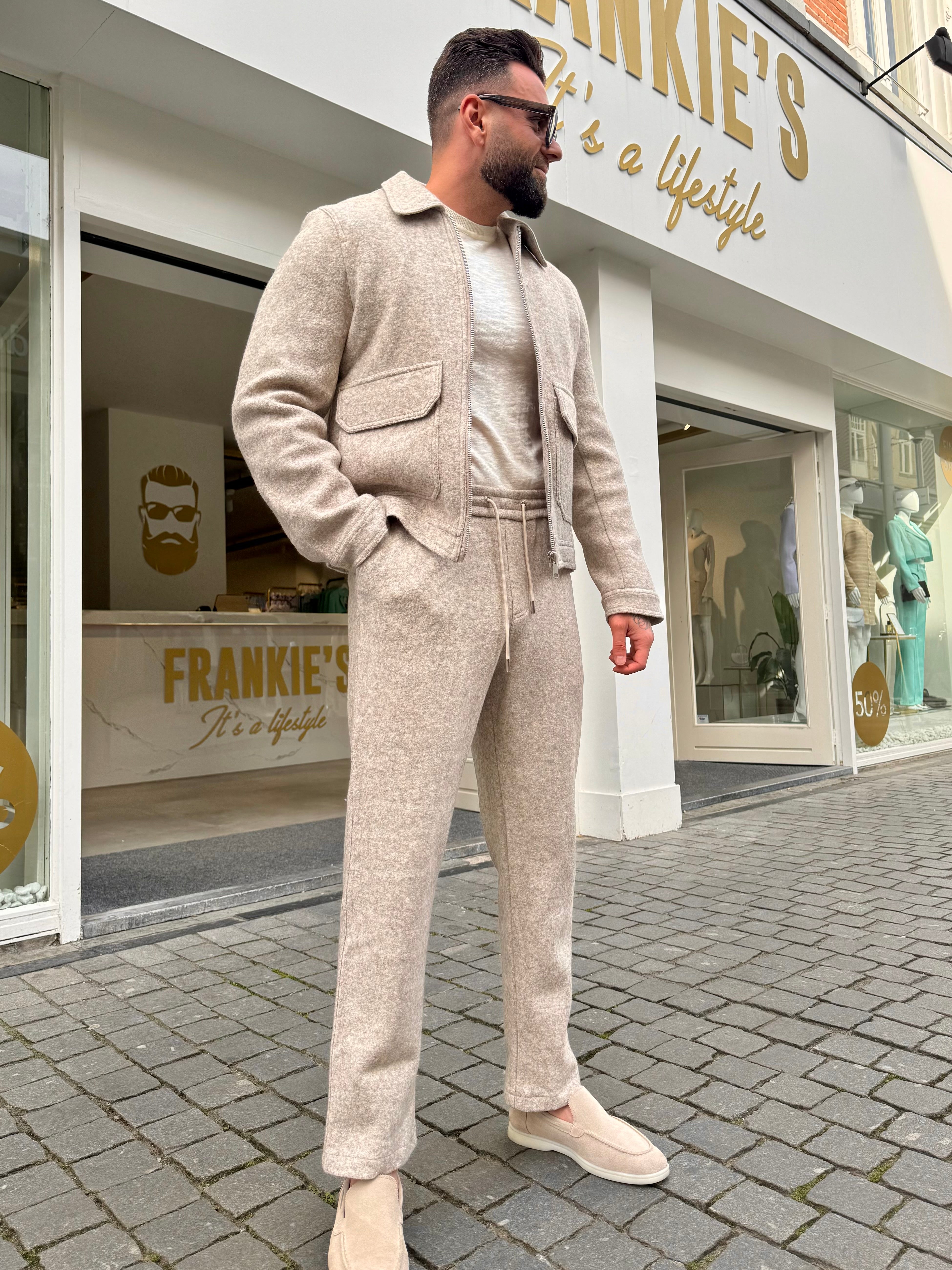 Two piece set pantalon & jacket beige