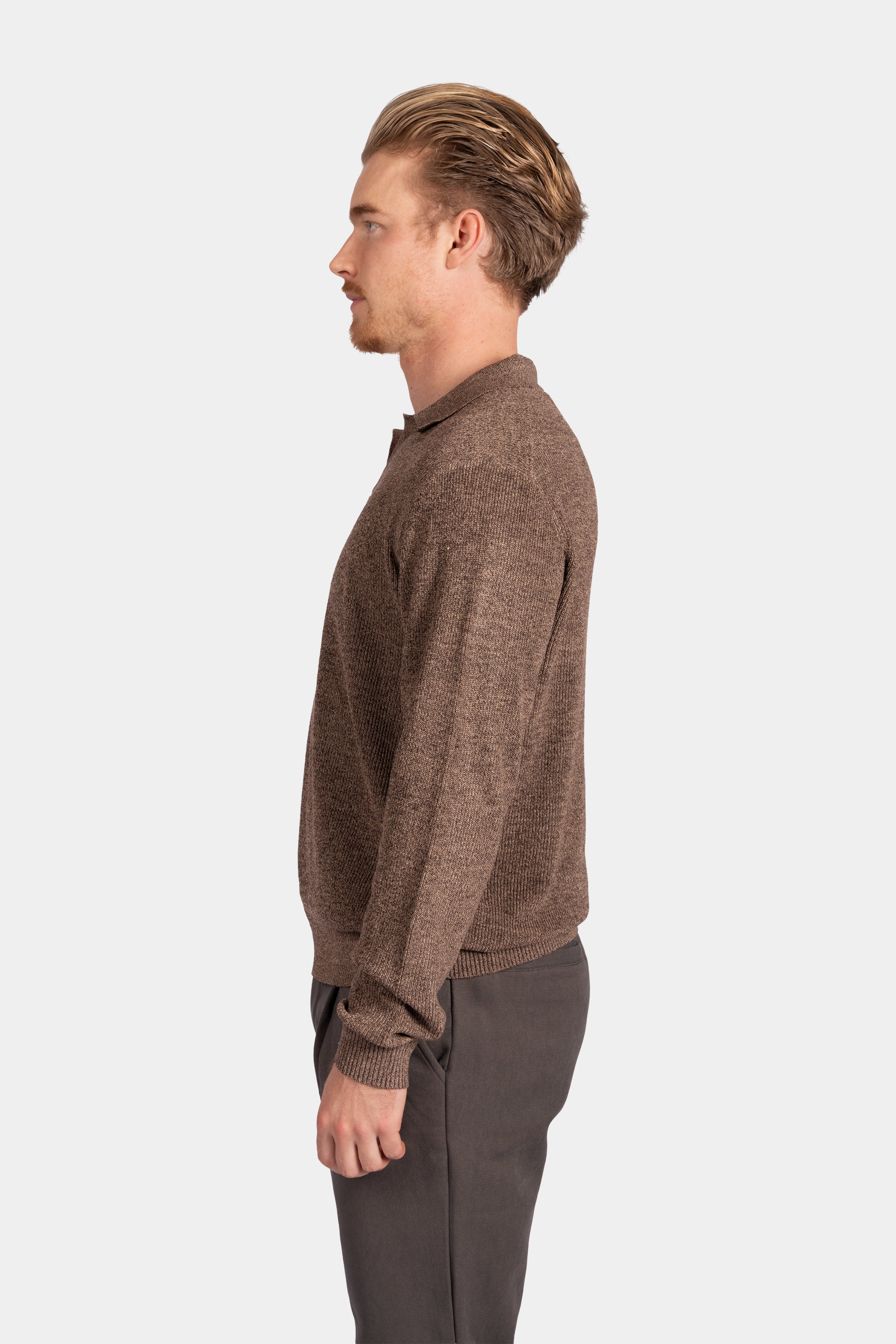 Collar V-Neck Knitwear - Camel
