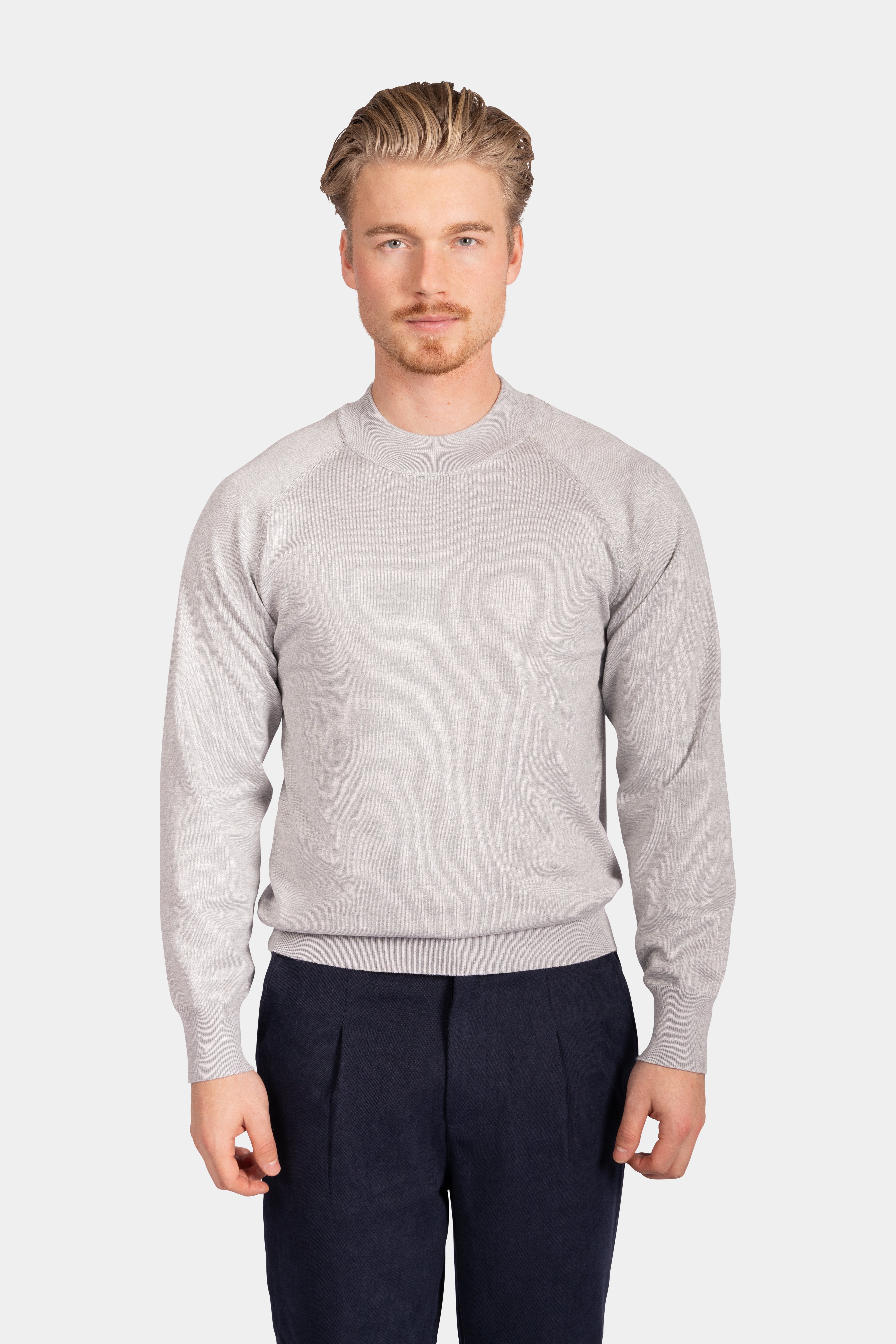 Crewneck Knitwear, Plain with Raglan Sleeve - Light Grey