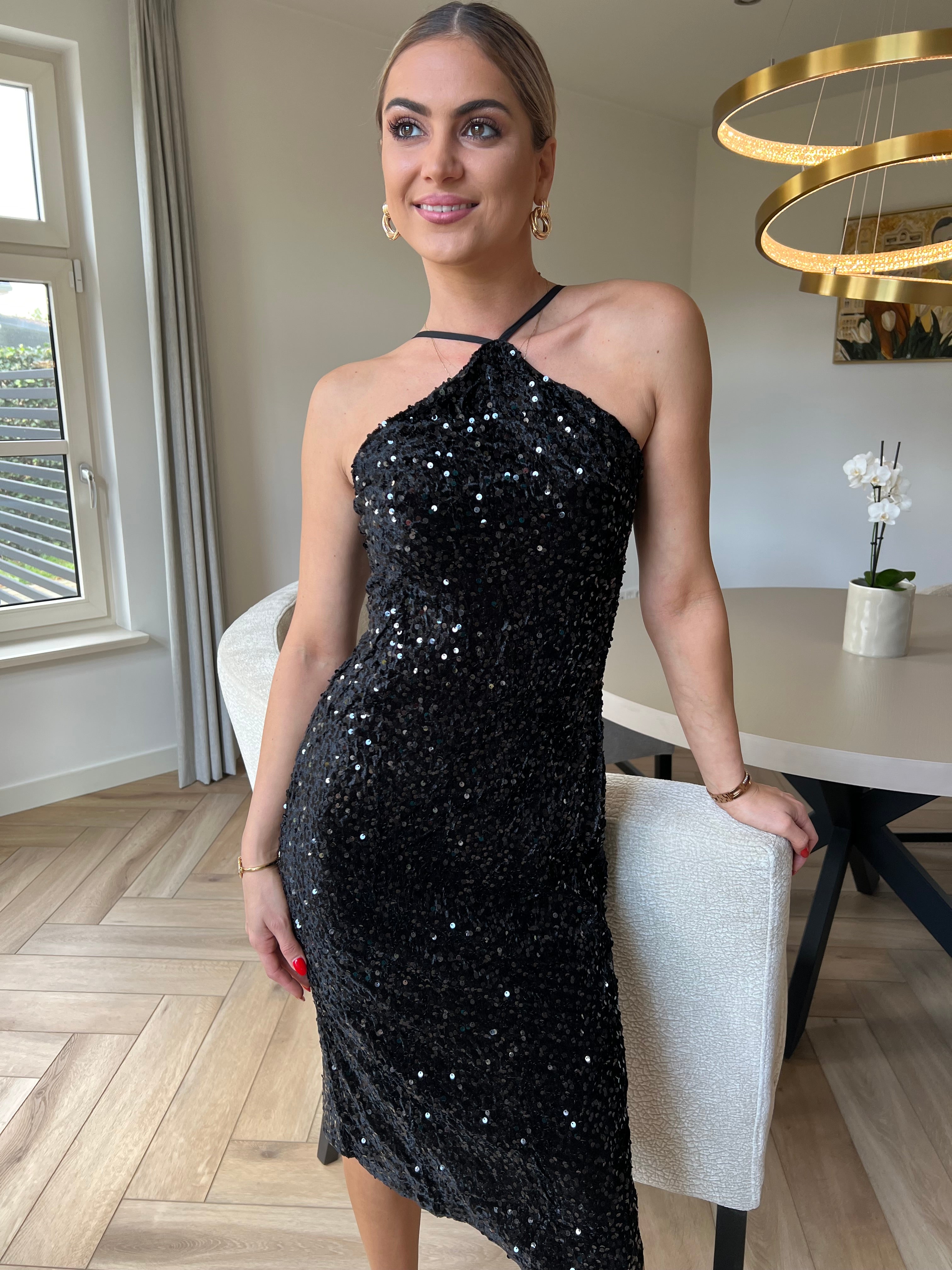 Party-Glitzer-Midikleid in Schwarz