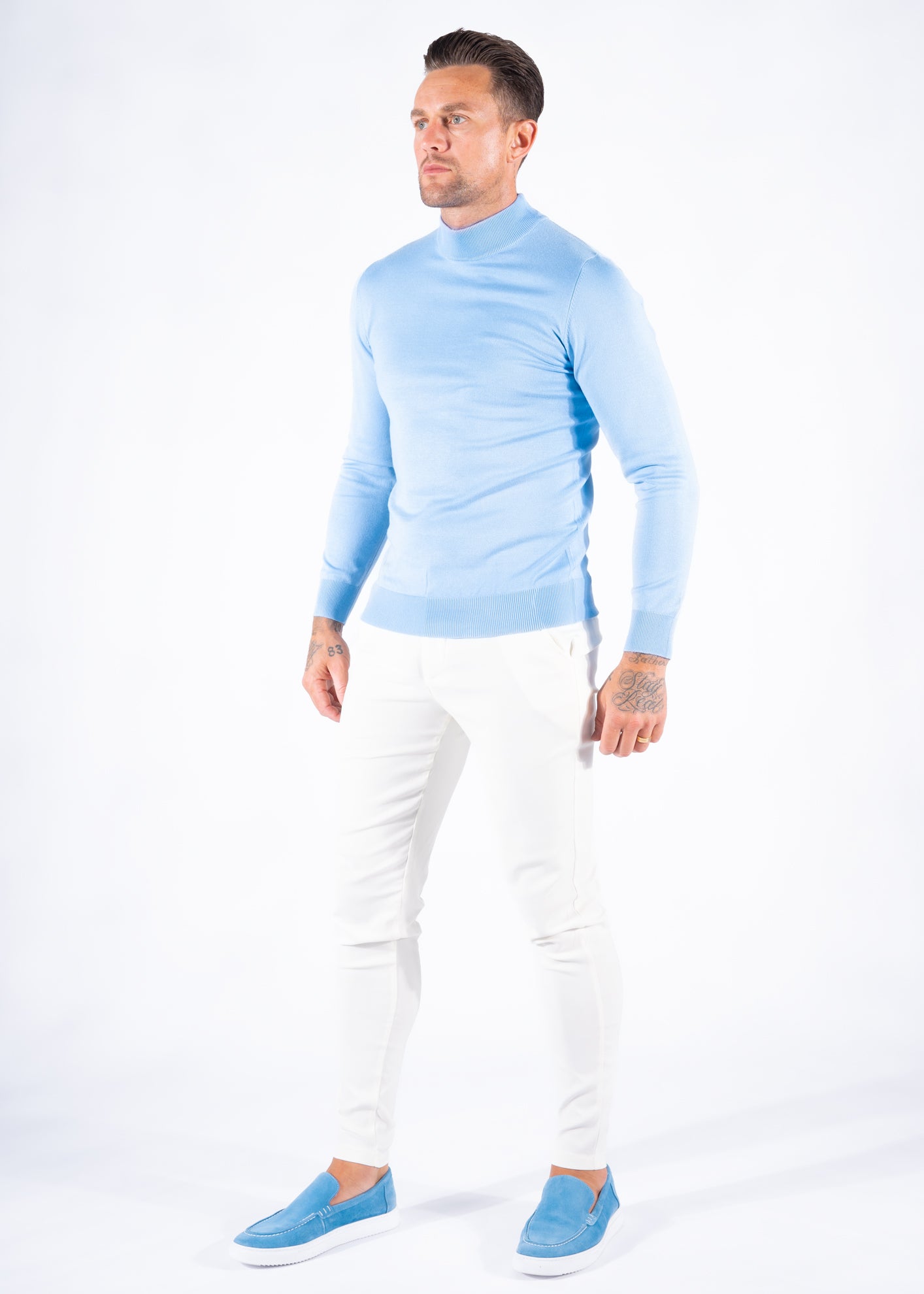 Turtleneck knitwear long sleeve light blue