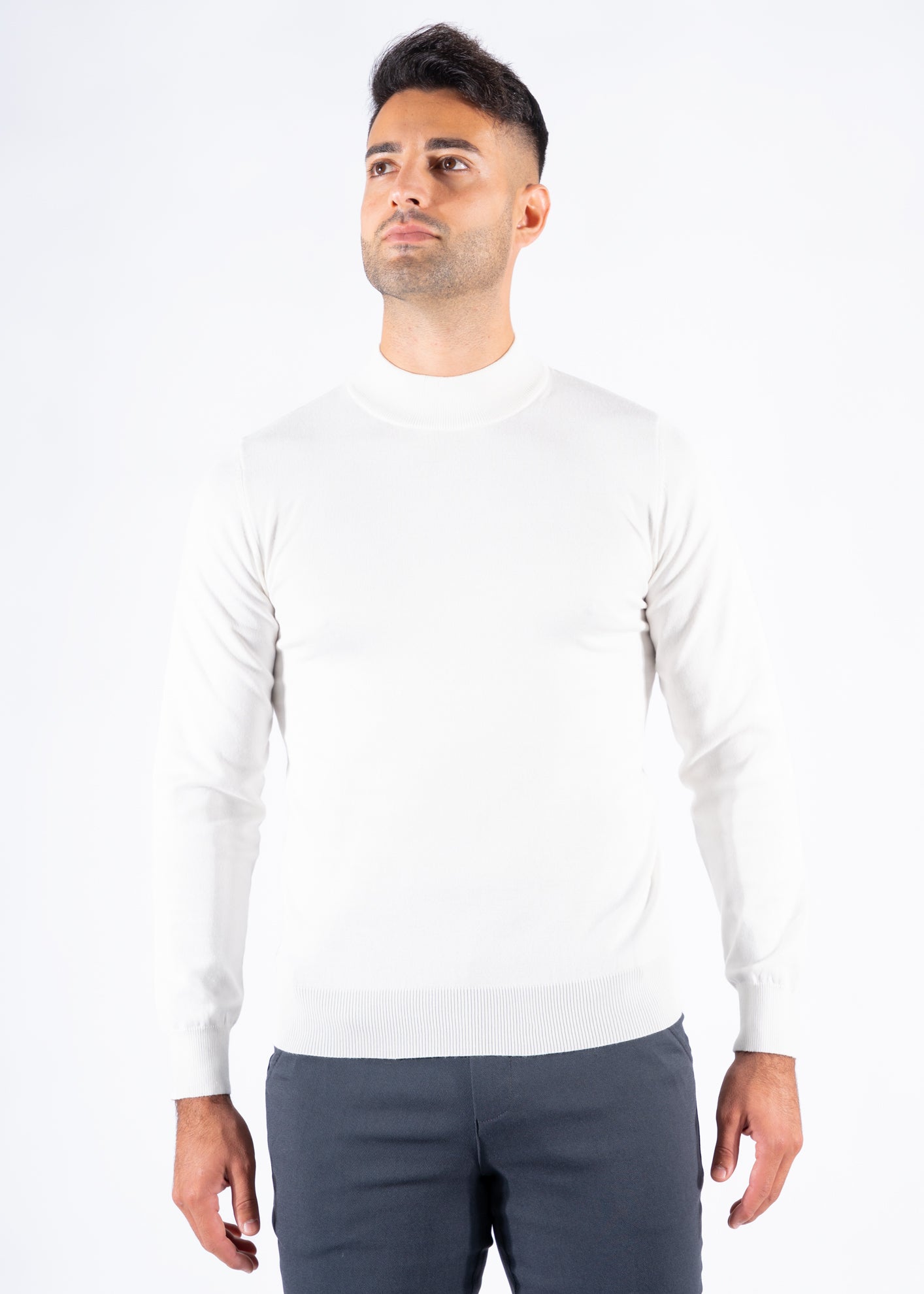 Turtleneck knitwear long sleeve white