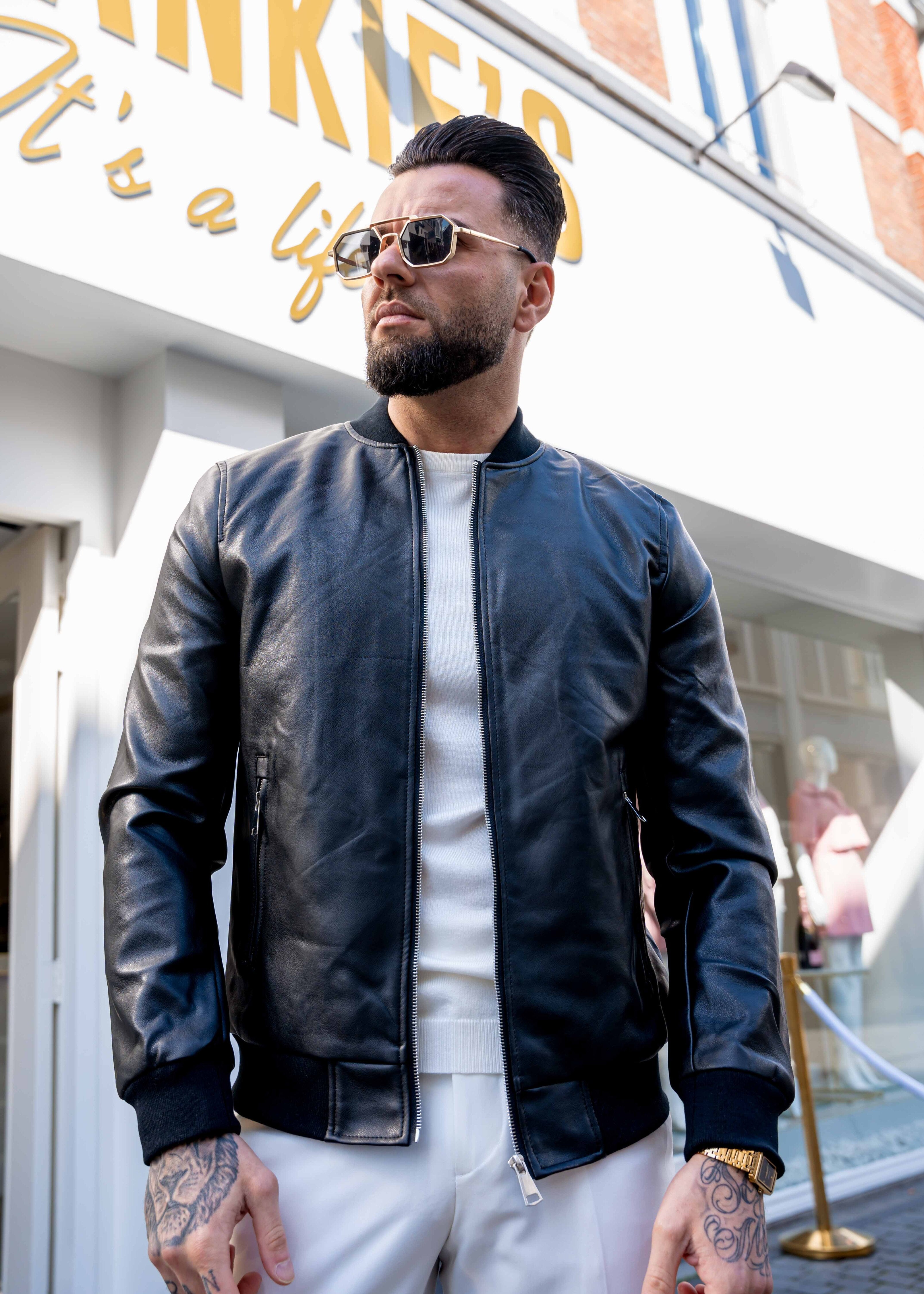 Leather jacket bomber black