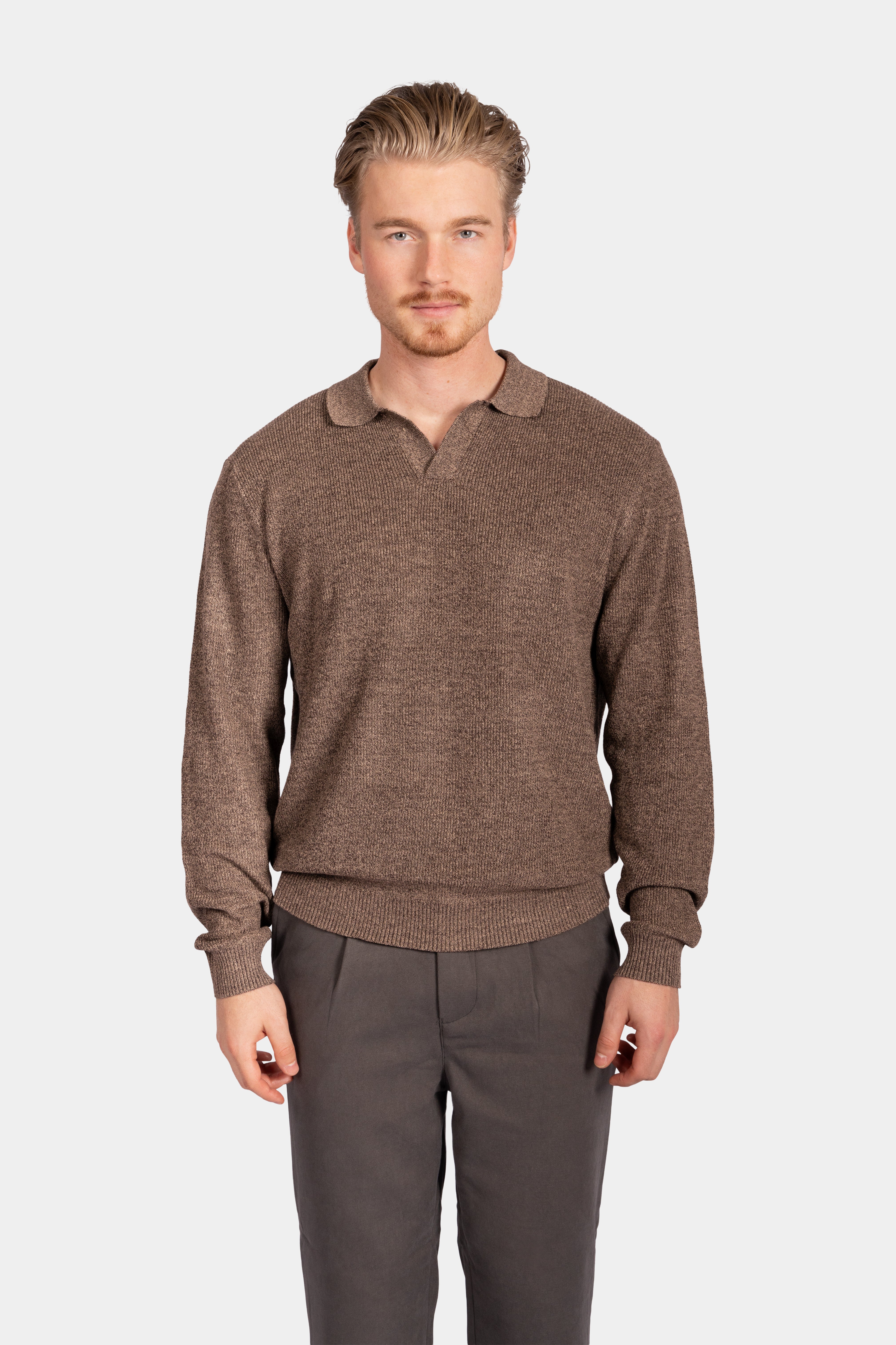Collar V-Neck Knitwear - Camel