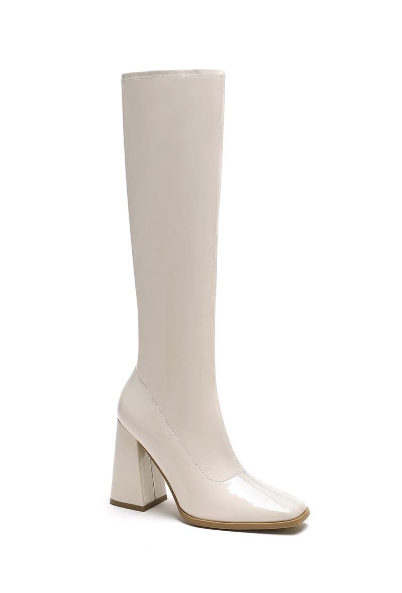 Leather boots with heels beige