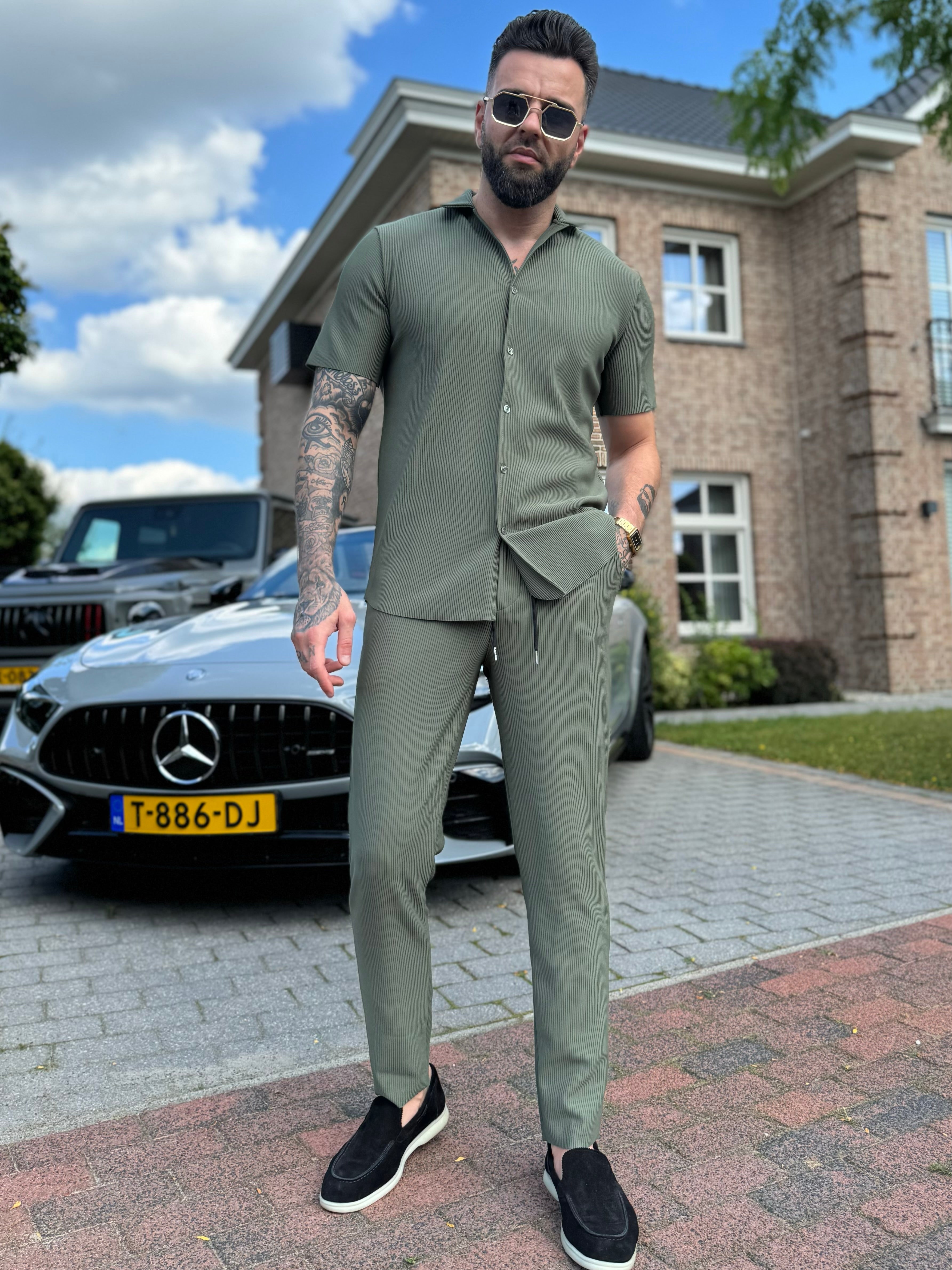 Sommerset aus Ripphose und Hemd in Khaki