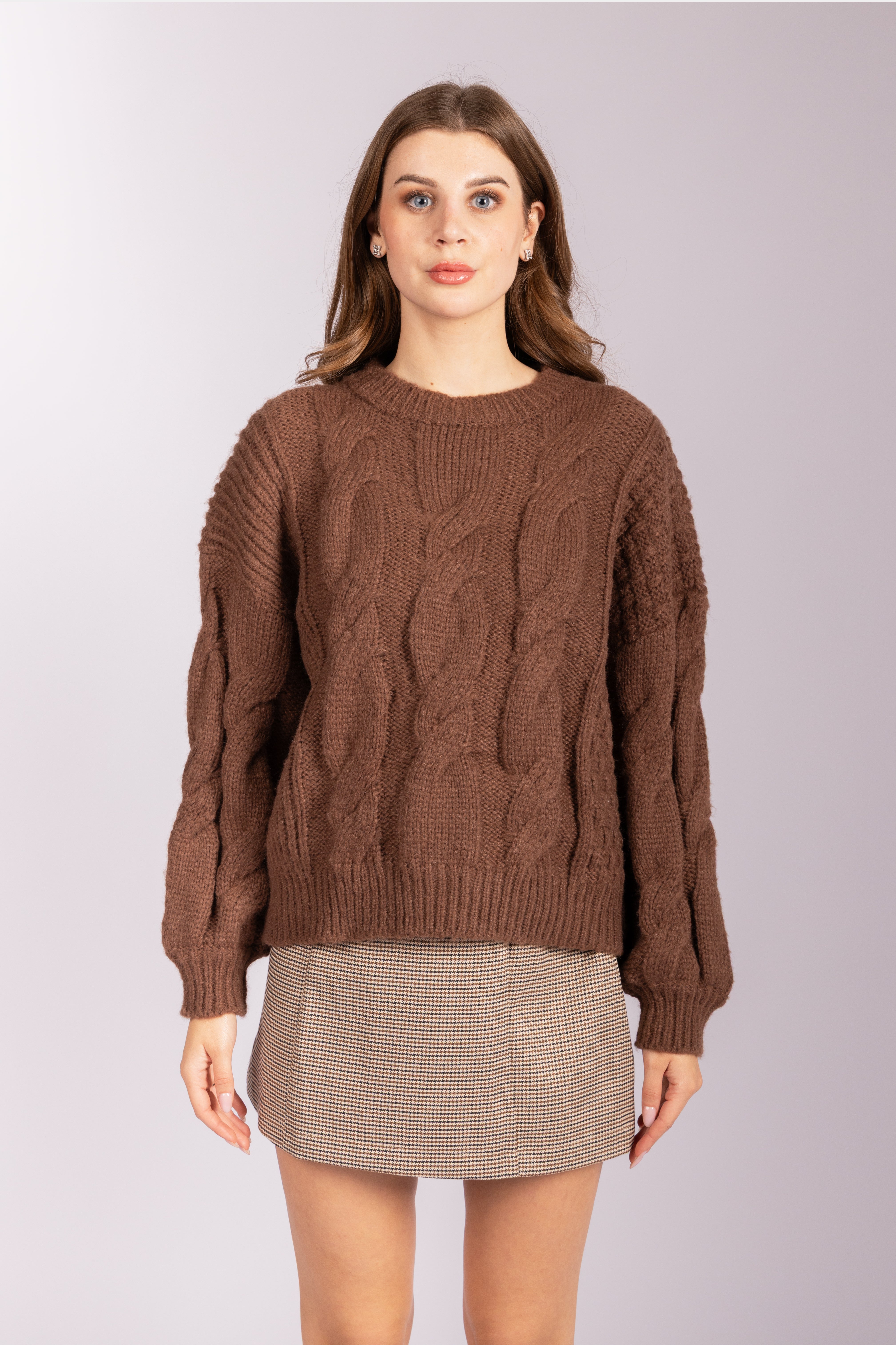 Cable-Knit Chunky Sweater - Brown