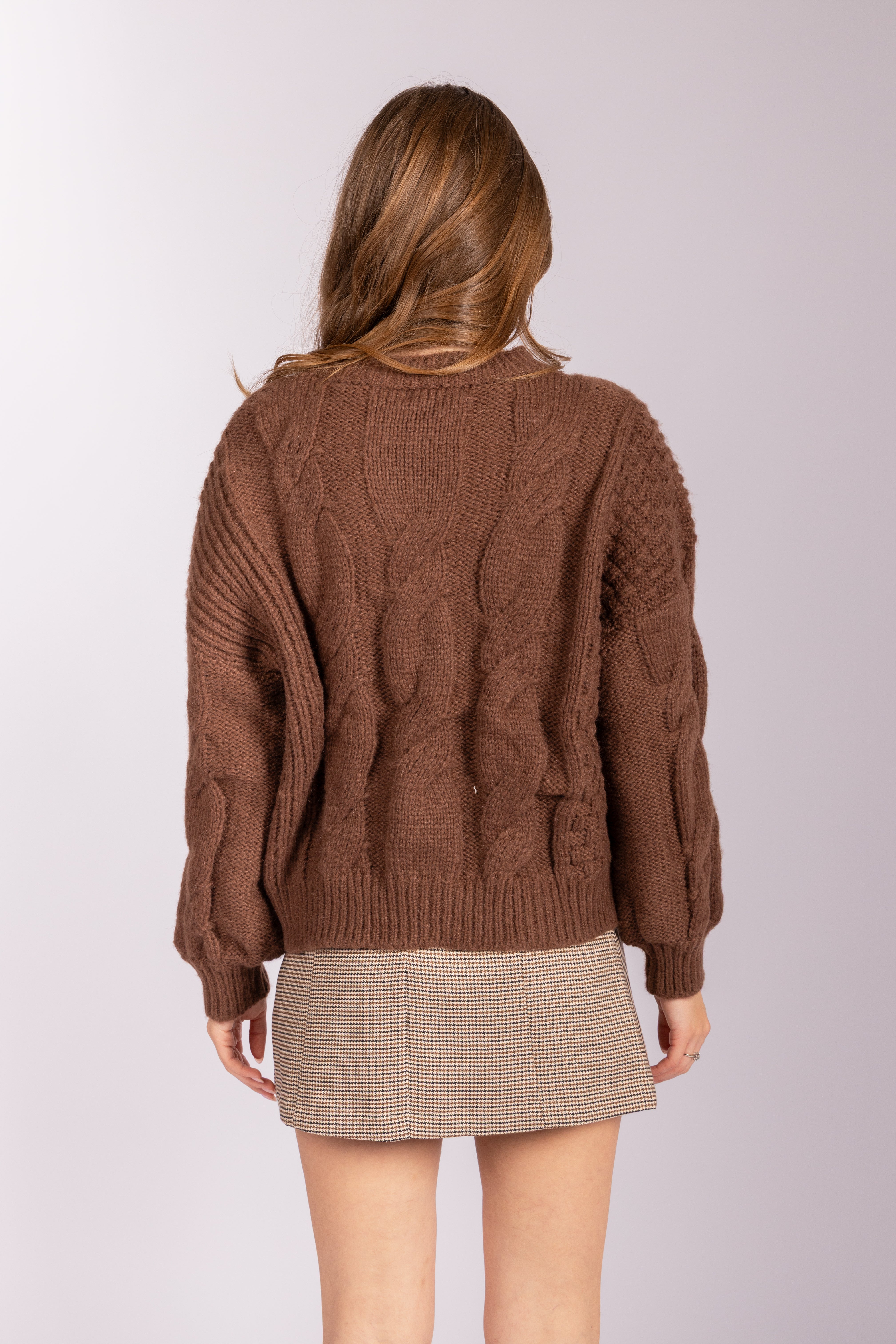 Cable-Knit Chunky Sweater - Brown